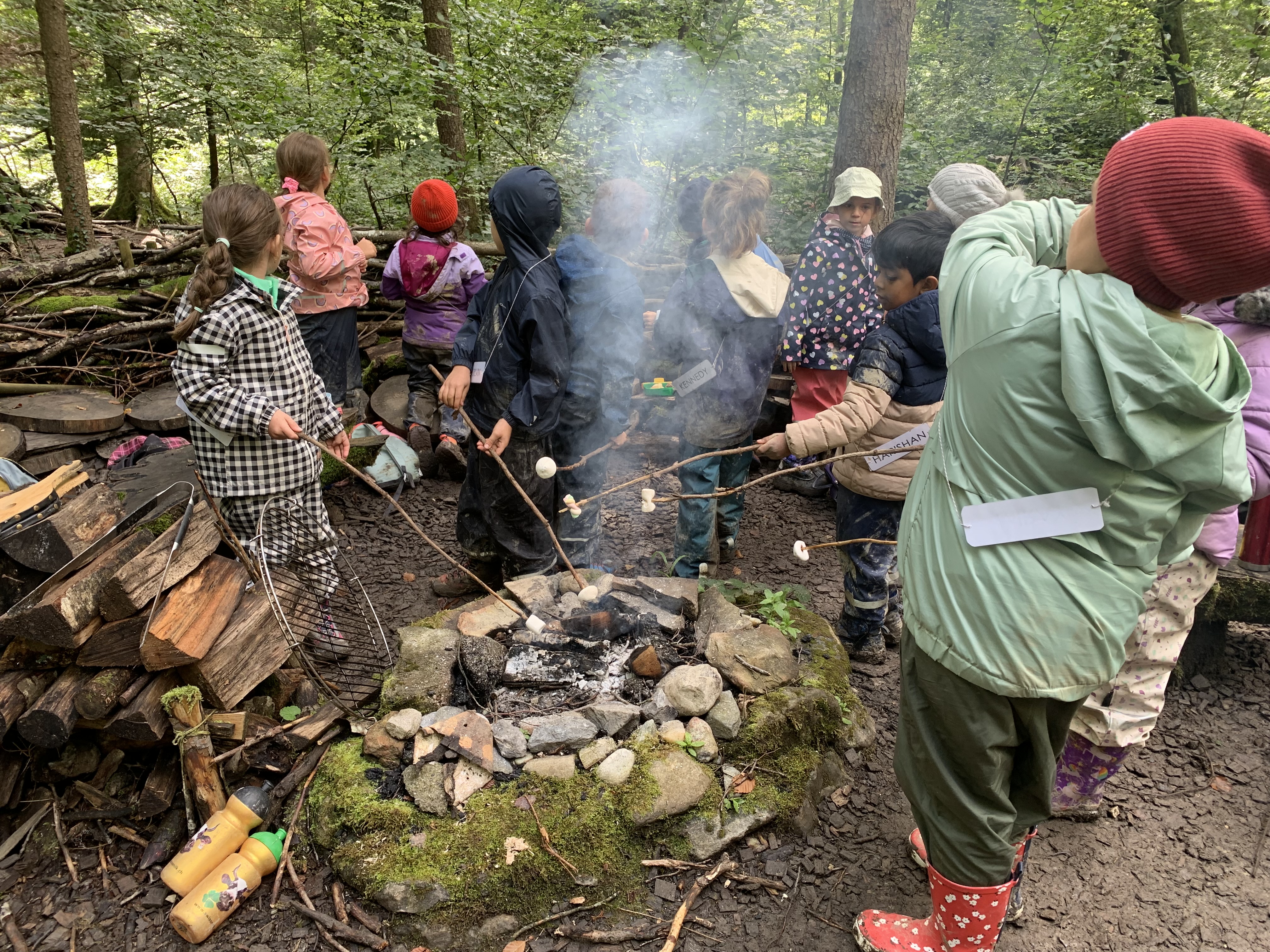 Ecole en forêt - repas